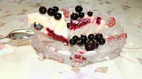 Рецепты с яйцом, сливками и смородиной