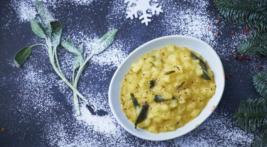 Рецепт Приправа из яблок с шалфеем