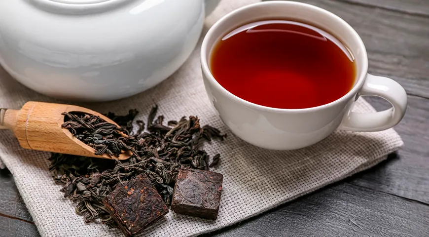 Выбирайте прессованный пуэр, так как ему проще создать надлежащие условия для выдержки