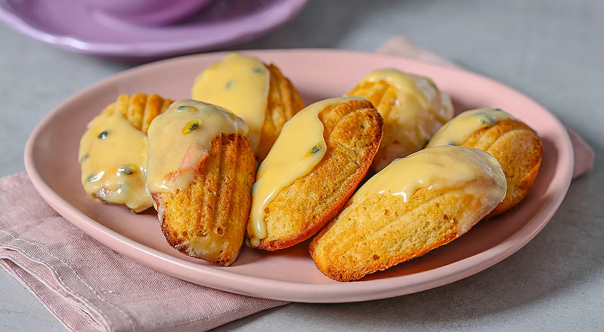 Рецепт печенья «Мадлен» с маракуйей