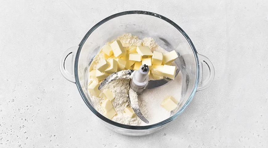 Немецкий пирог «Кухен» со штрейзелем