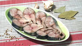Рецепты на обед с рыбой солёной и скумбрией