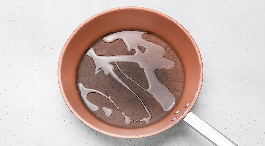 Пицца на сметане на сковороде