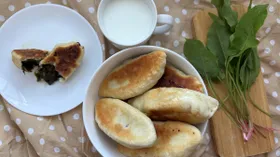Пирожки со щавелем