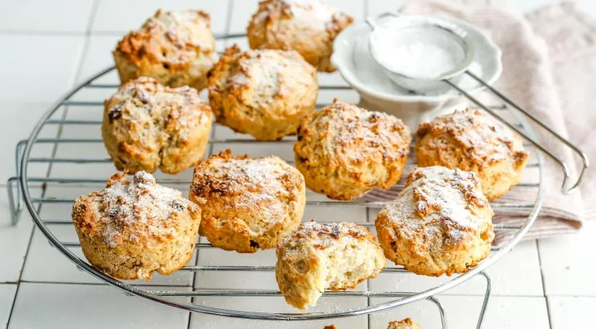 Постное печенье с изюмом и бананами