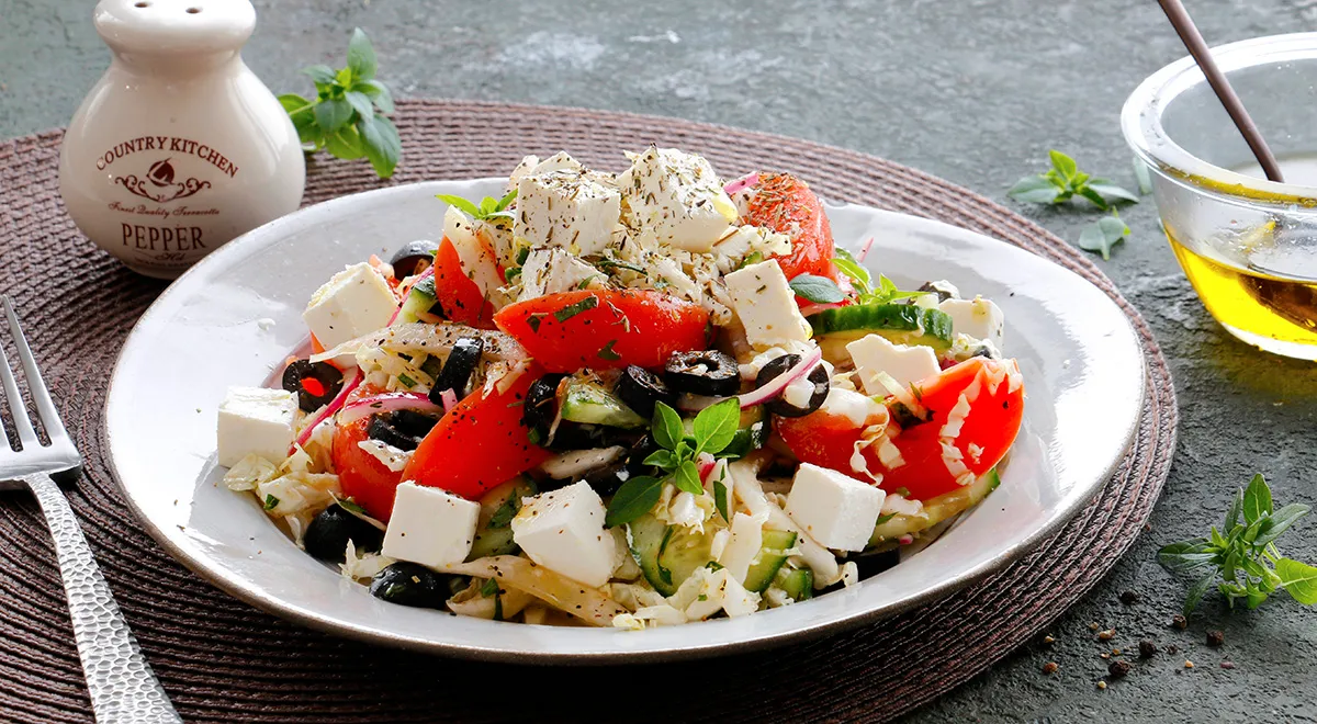 Рецепт греческого салата с пекинской капустой