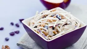 Рецепты с орехами, салатом и клюквой