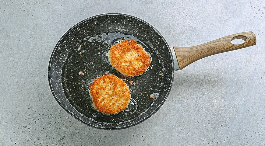 Сандо с вареной колбасой