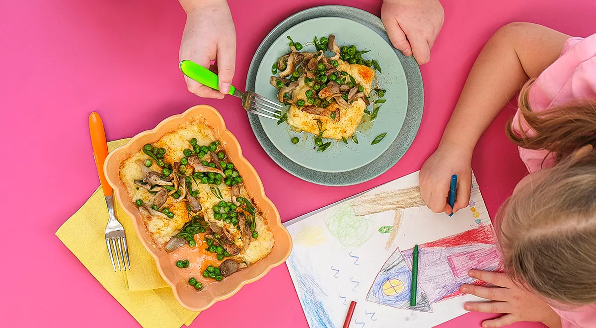 Ньокки с зеленым горошком и вешенками