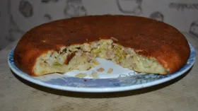 Наливной пирог с капустой и фаршем