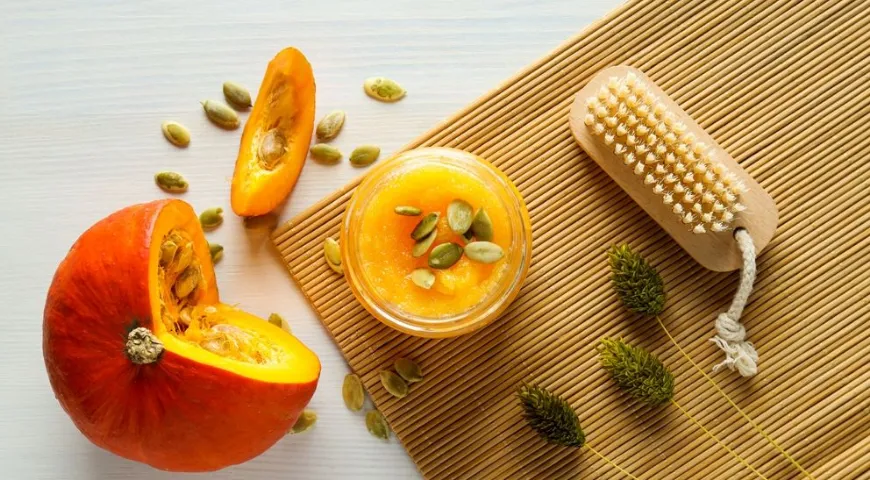 Тыквенное масло входит в состав масок для восстановления волос и ухода за ними 