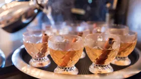 Вкусная вода с корицей: чудесные свойства напитка всего из двух ингредиентов 