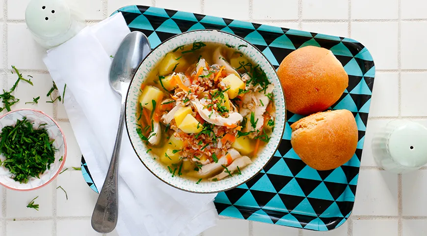 Суп «Шахтерский» с гречкой, морковкой и картофелем