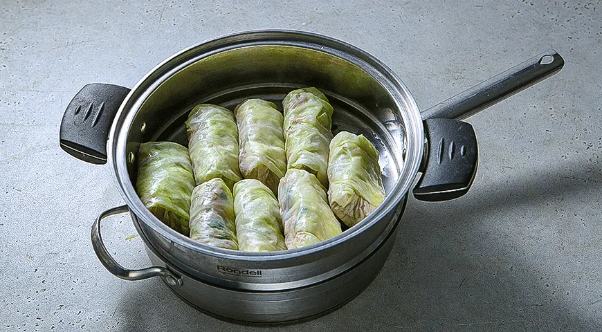 Азиатские голубцы с индейкой и креветками