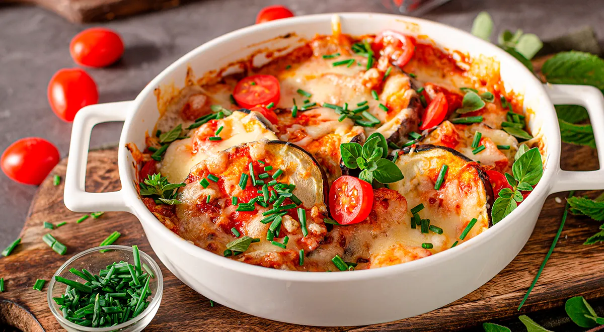 Простые блюда из баклажанов — 15 рецептов: бабагануш, капоната, рулетики и многое другое — читать на Gastronom.ru