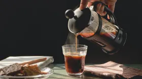 7 ошибок, которые совершает каждый, заваривая кофе во френч-прессе