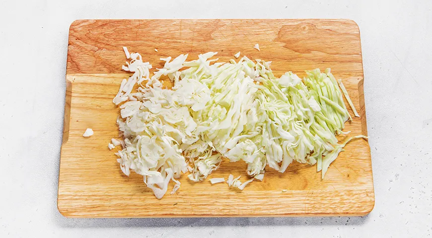 Тушенная капуста с шампиньонами