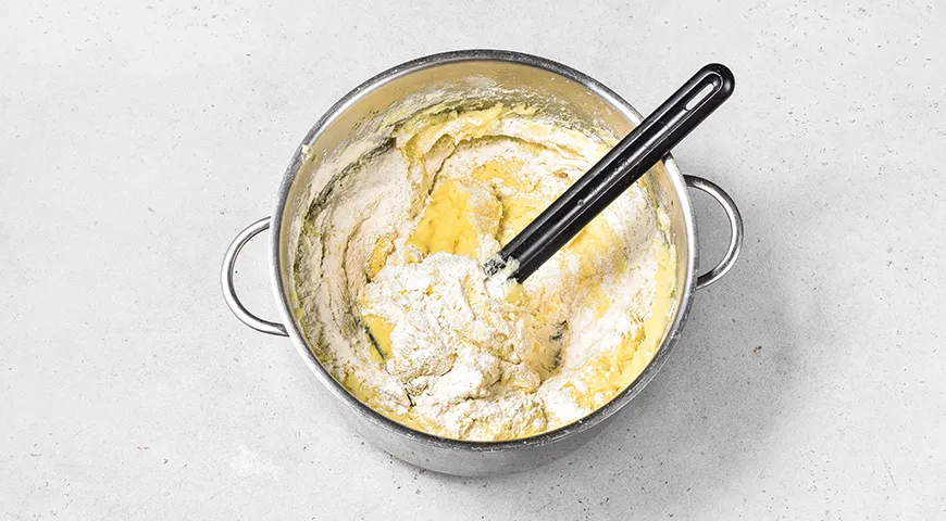 Картофельные котлеты с колбасой