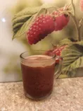 Малиновый раф на кокосовом молоке