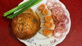 Селёдка в томатном маринаде