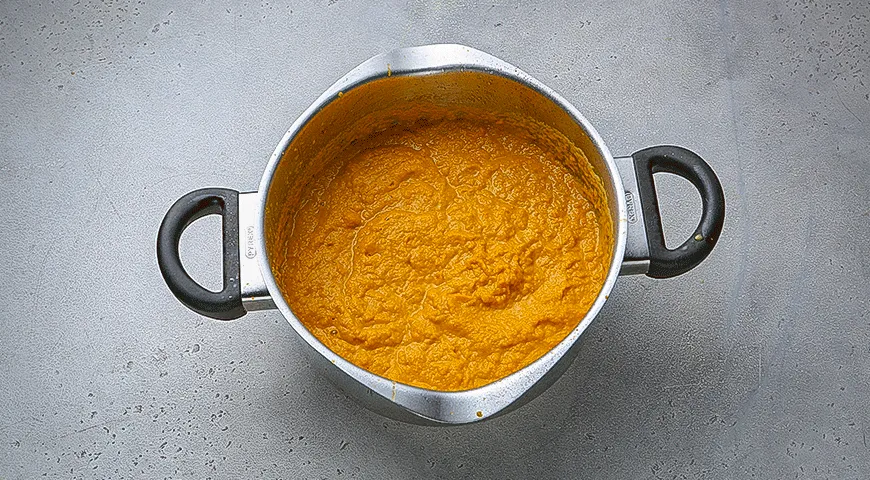 Морковный суп с тахини и имбирем