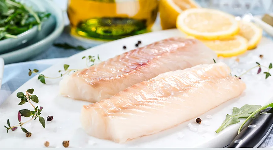 С января по апрель и с сентября по ноябрь минтай обладает высокой питательной ценностью и плотной мякотью