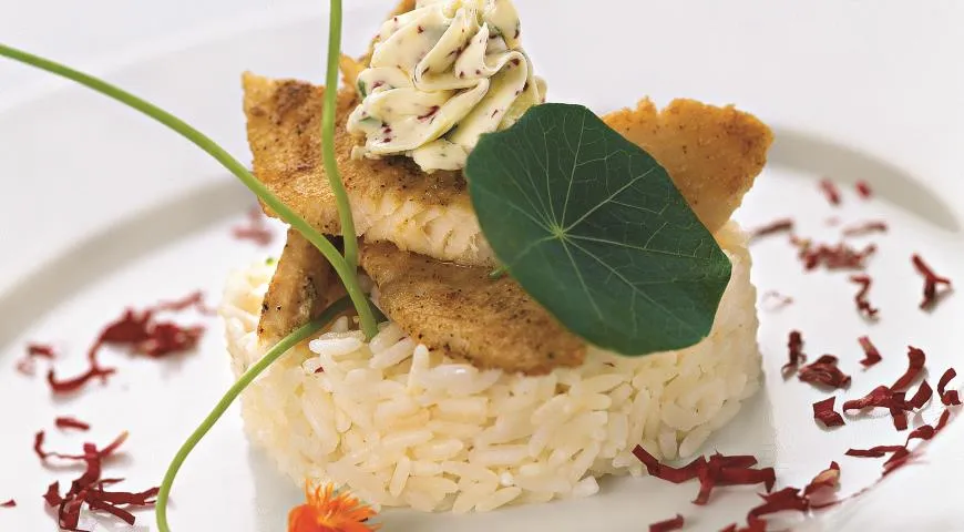 Палтус с маслом из настурции