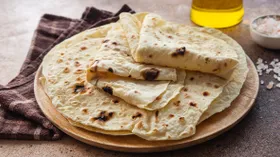 Тонкий лаваш на сковороде