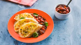 Блюда в пароварке с томатами