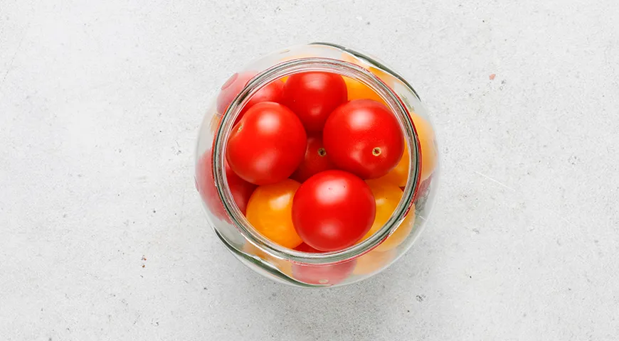 Сладкие маринованные черри