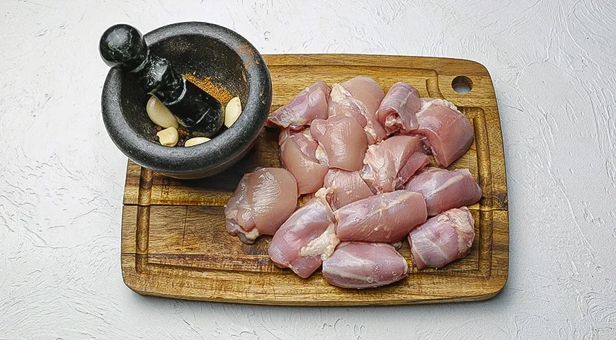 Сатей с арахисовым соусом