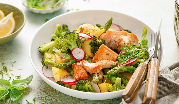 Простые и вкусные салаты: 21 рецепт, чтобы удивить близких и гостей