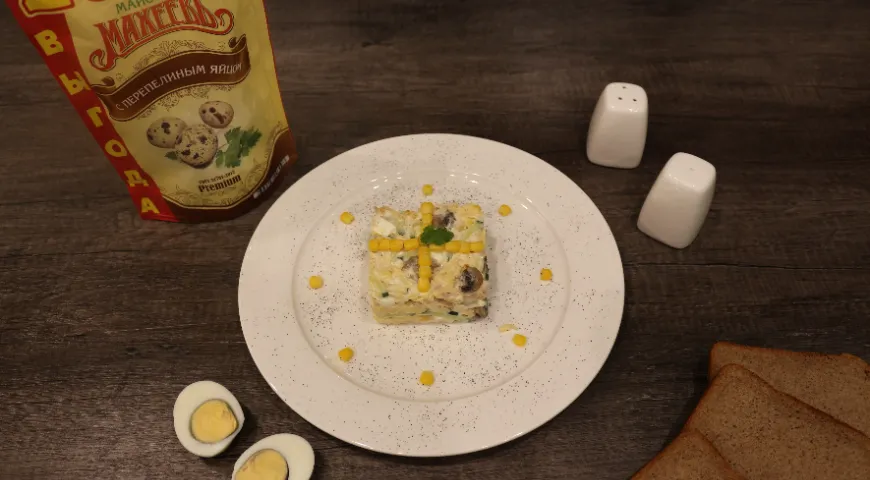 Рецепт салата с курицей и овощами