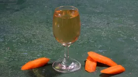 Морковная настойка на водке с семенами укропа