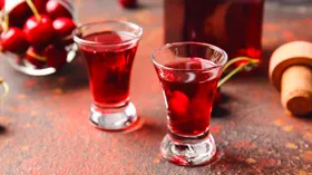 Вишневая настойка на самогоне