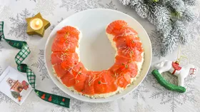 Новогодний салат «Подкова на счастье»