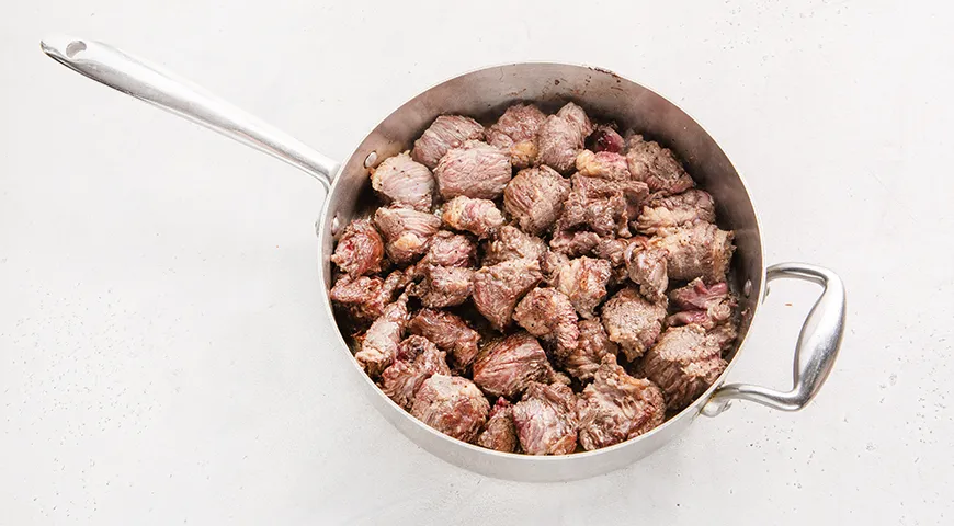 Мексиканское рагу с мясом, овощами и фасолью