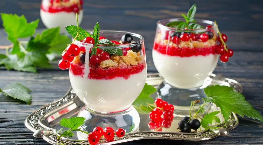 Десерты из творога с ягодами