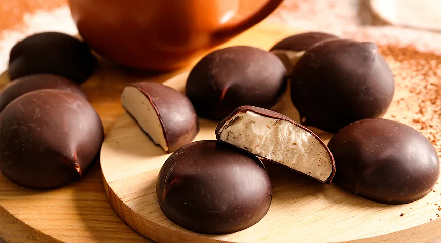 Зефир в шоколаде пользуется неизменной популярностью с советского времени до сих пор