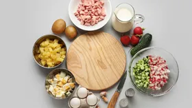 В Петербурге найдена трендовая окрошка с шашлыком — подают на квасе или кефире?