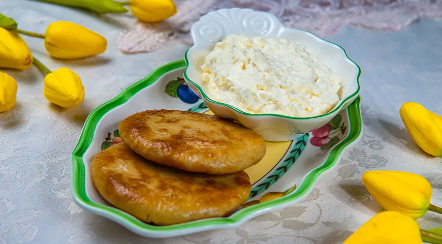 Лепешки сискал — одно из самых старых и аутентичных блюд в чеченской кухне