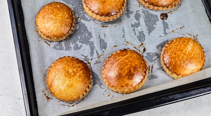 Домашние коржики на кефире в духовке