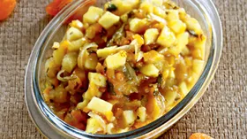 Рецепты с фруктами, сухофруктами и кинзой