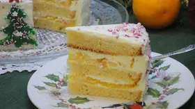 Новогодний бисквитный торт с яблоками