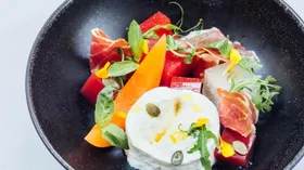 Рецепты с овощами, кисломолочными продуктами и ветчиной