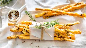 Рецепты с мукой, сырами и сметаной