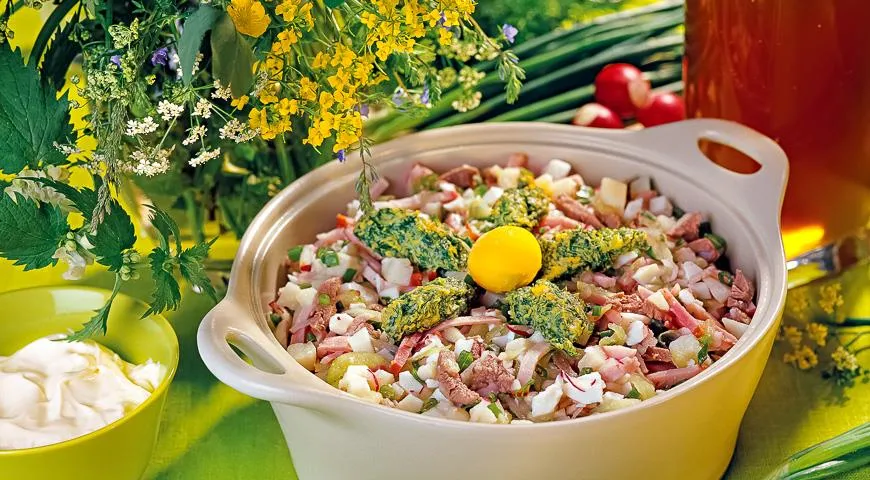 Вкусная окрошка на квасе