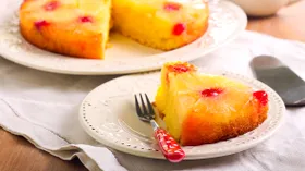 Пироги с ананасами свежими и консервированными, выпечка с запахом лета