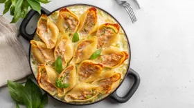 Фаршированные макароны-ракушки: что положить в начинку и как приготовить в духовке или на сковороде