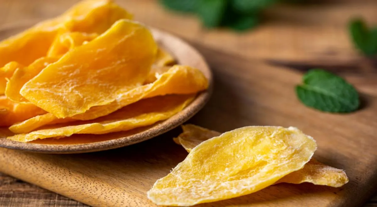 Почему сушеное манго полезнее шоколада —рассказывает нутрициолог